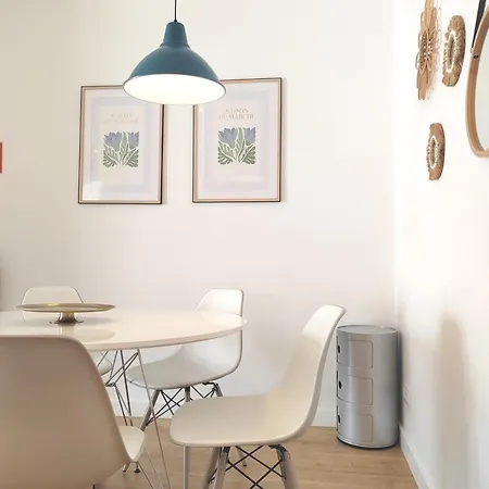 Gaudi Street Apartamento *